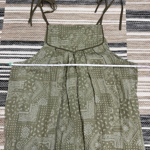 Easel Jumpsuit Women's Medium Green Bandana Paisley Tie Strap Boho Relaxed Fit - Picture 11 of 16